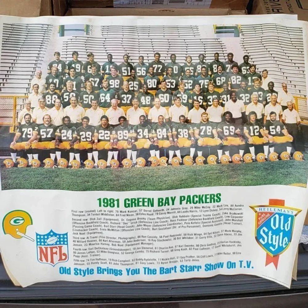 Vintage 1981 Green Bay Packers Team Photo Poster